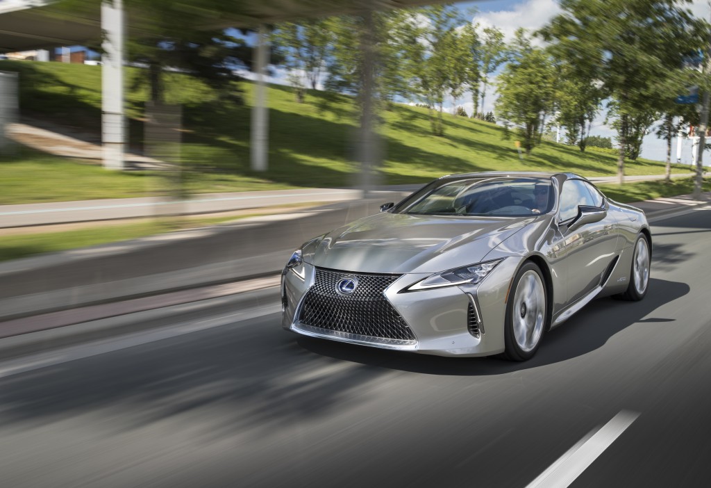 2018_Lexus_LC500h-9